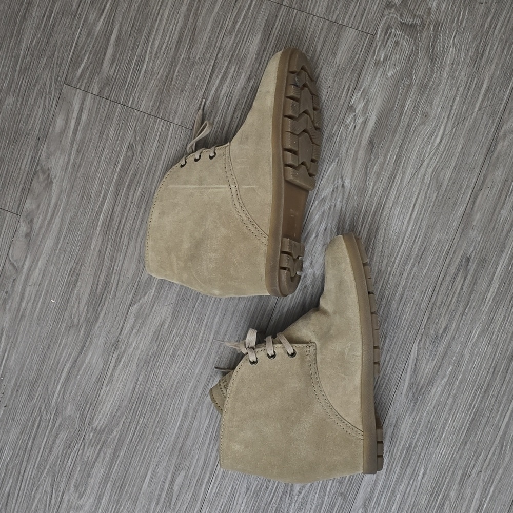Authentic Prade Wedge Tan Laced Booties 39 9